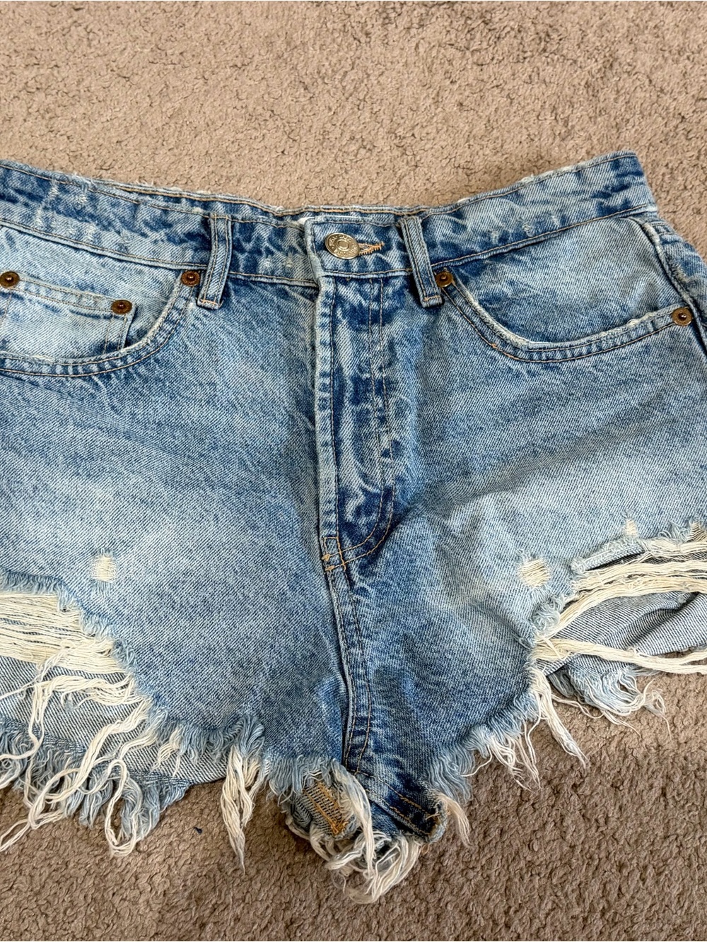 Zara Distressed Denim Shorts Size 4 High Rise Ripped Frayed Cutoff Jean Shorts